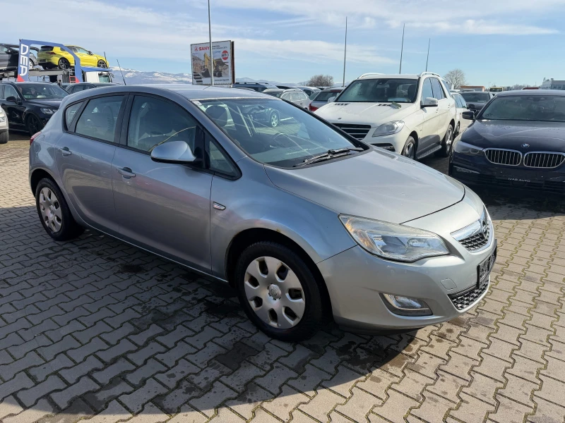 Opel Astra 1.3CDTI EURO 5, снимка 4 - Автомобили и джипове - 53537553