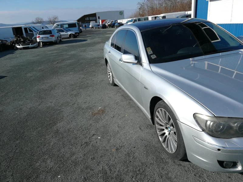 BMW 730 3.0D 231ks, снимка 2 - Автомобили и джипове - 47183880