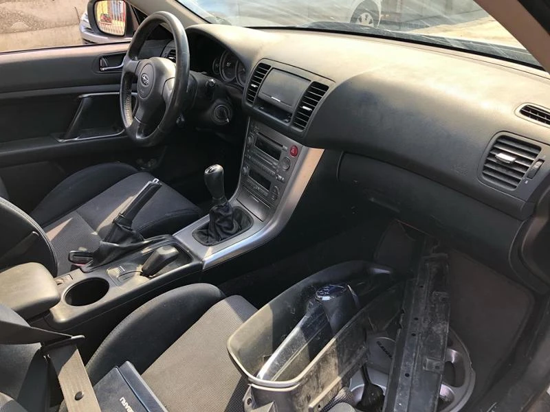 Subaru Legacy 2.0, снимка 8 - Автомобили и джипове - 41988983