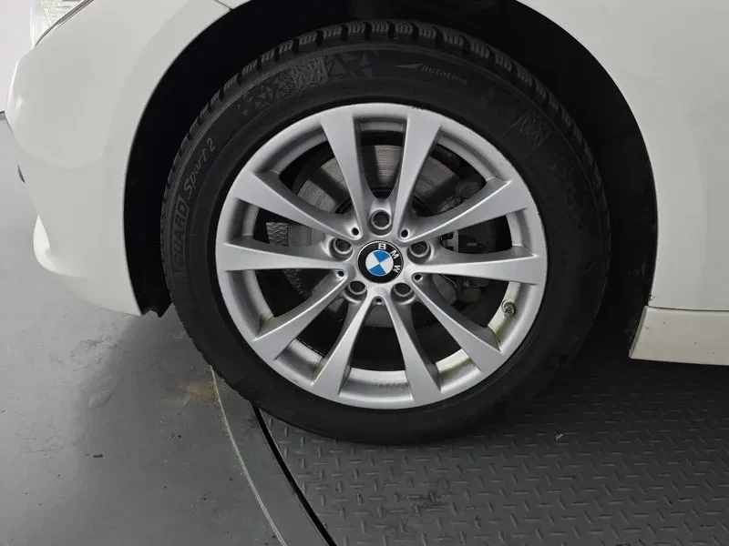 BMW 320 d, снимка 5 - Автомобили и джипове - 54592997