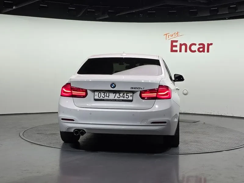 BMW 320 d, снимка 4 - Автомобили и джипове - 54592997
