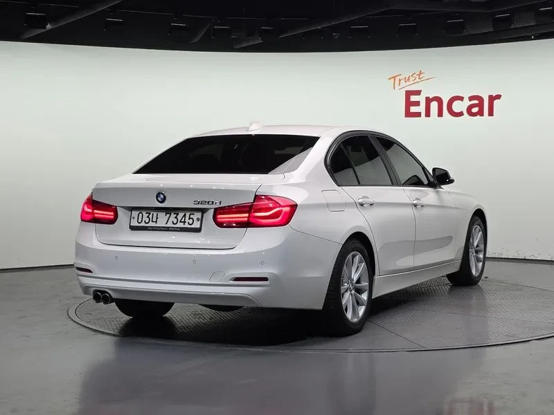 BMW 320 d, снимка 2 - Автомобили и джипове - 54592997