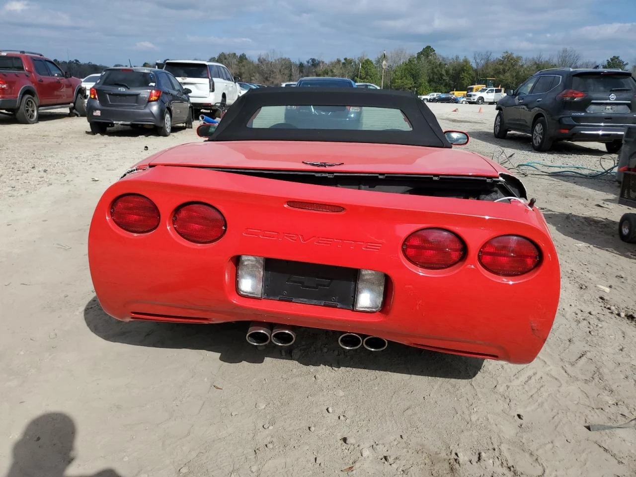 Chevrolet Corvette Convertible - изображение 6