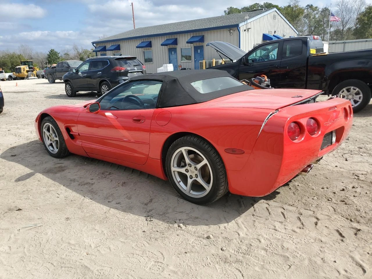 Chevrolet Corvette Convertible - изображение 2