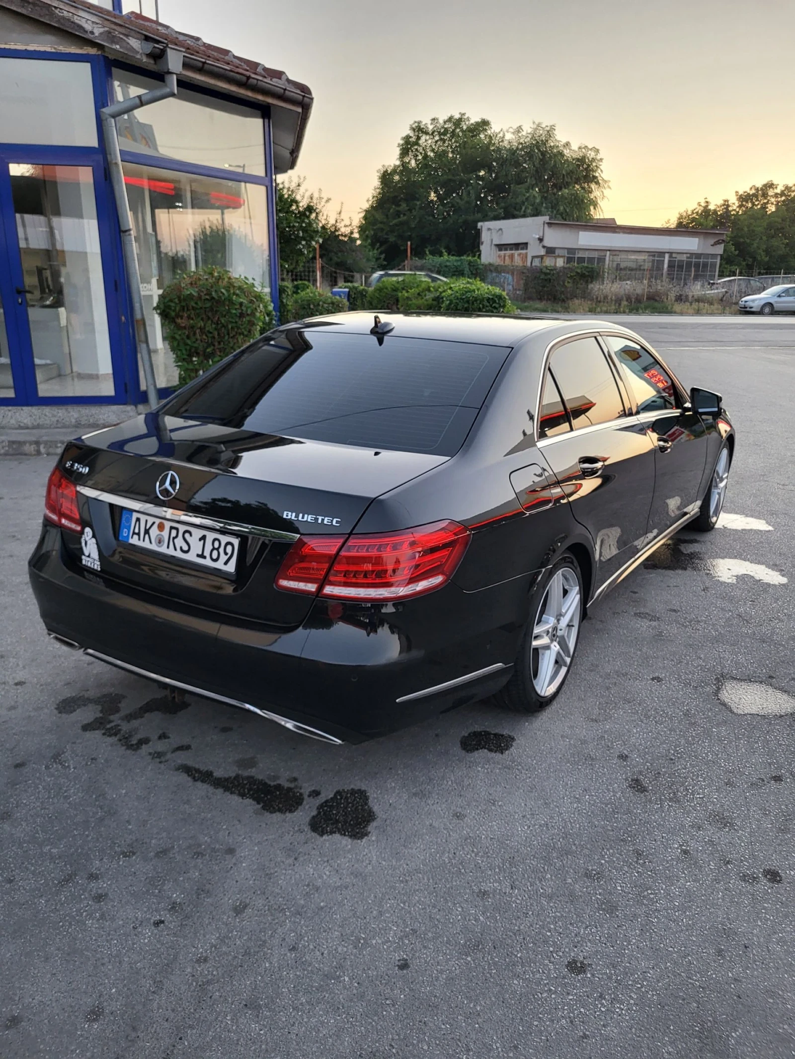 Mercedes-Benz E 350  - изображение 8