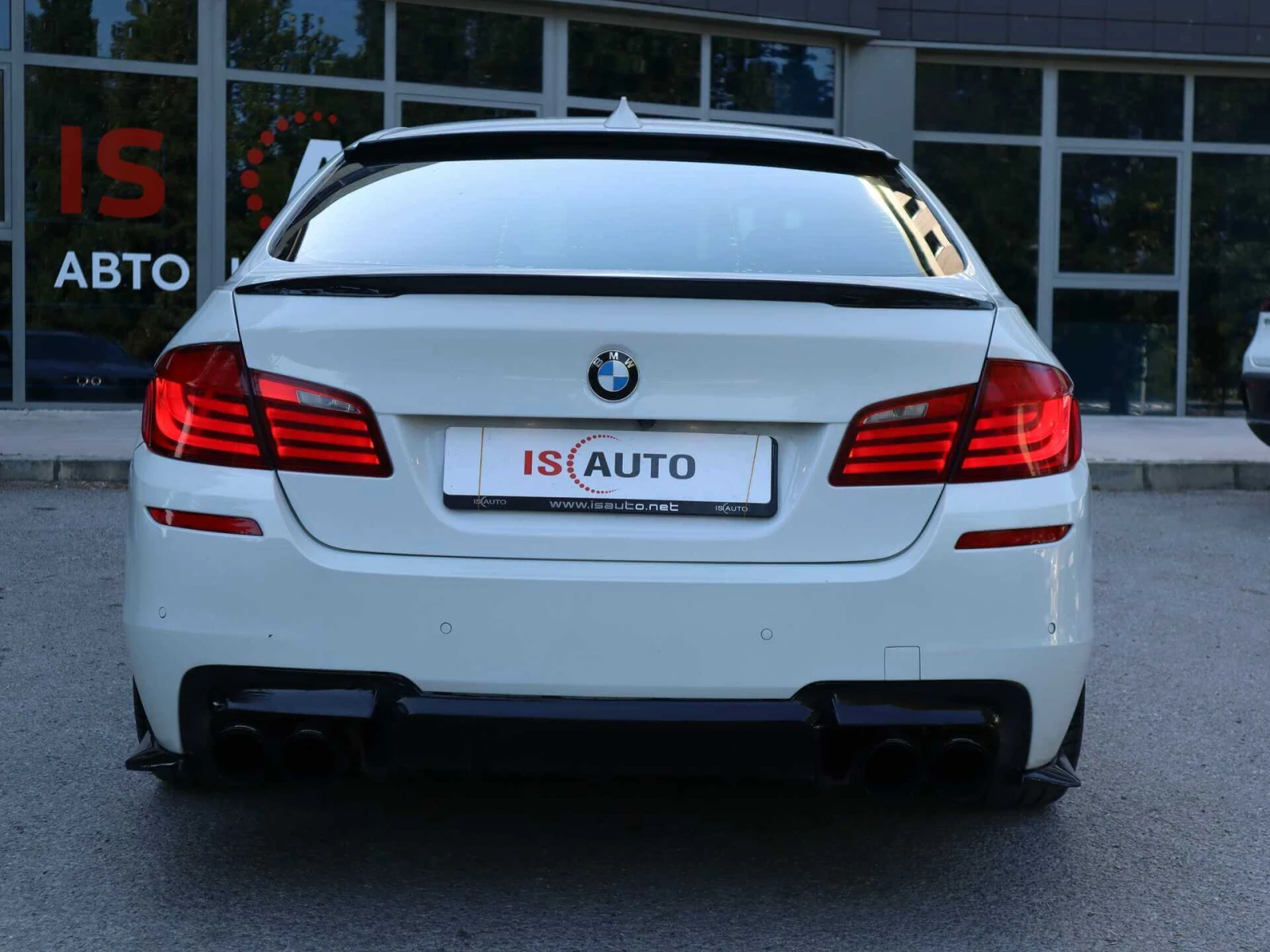 BMW 535 i/xDrive/PDC/M-sport/Подгрев/BiXenon/Камера - изображение 4
