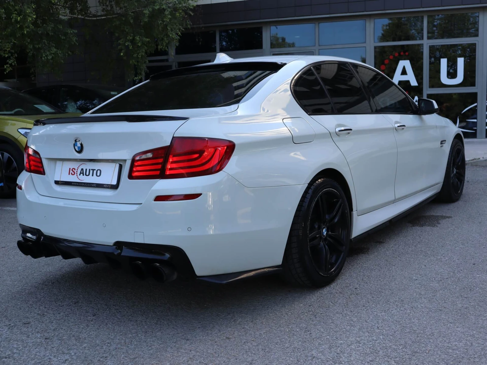BMW 535 i/xDrive/PDC/M-sport/Подгрев/BiXenon/Камера - изображение 6