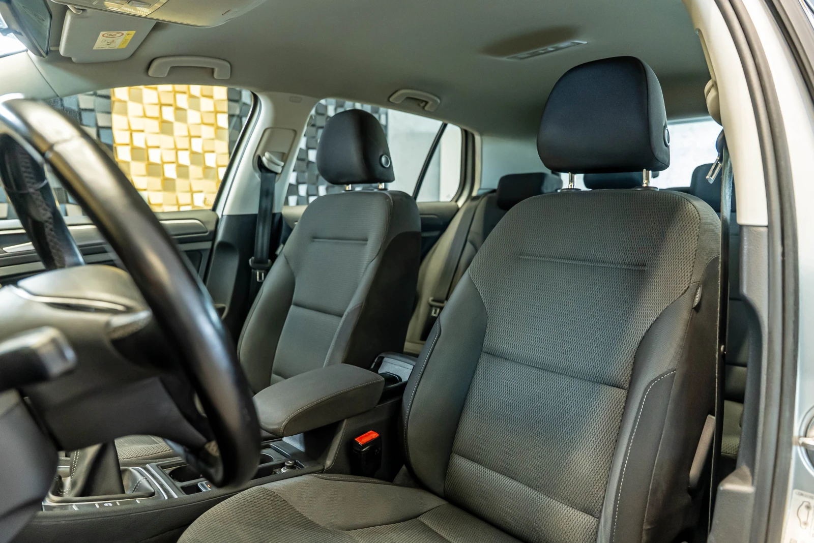 VW Golf 1.6 TDI - изображение 10