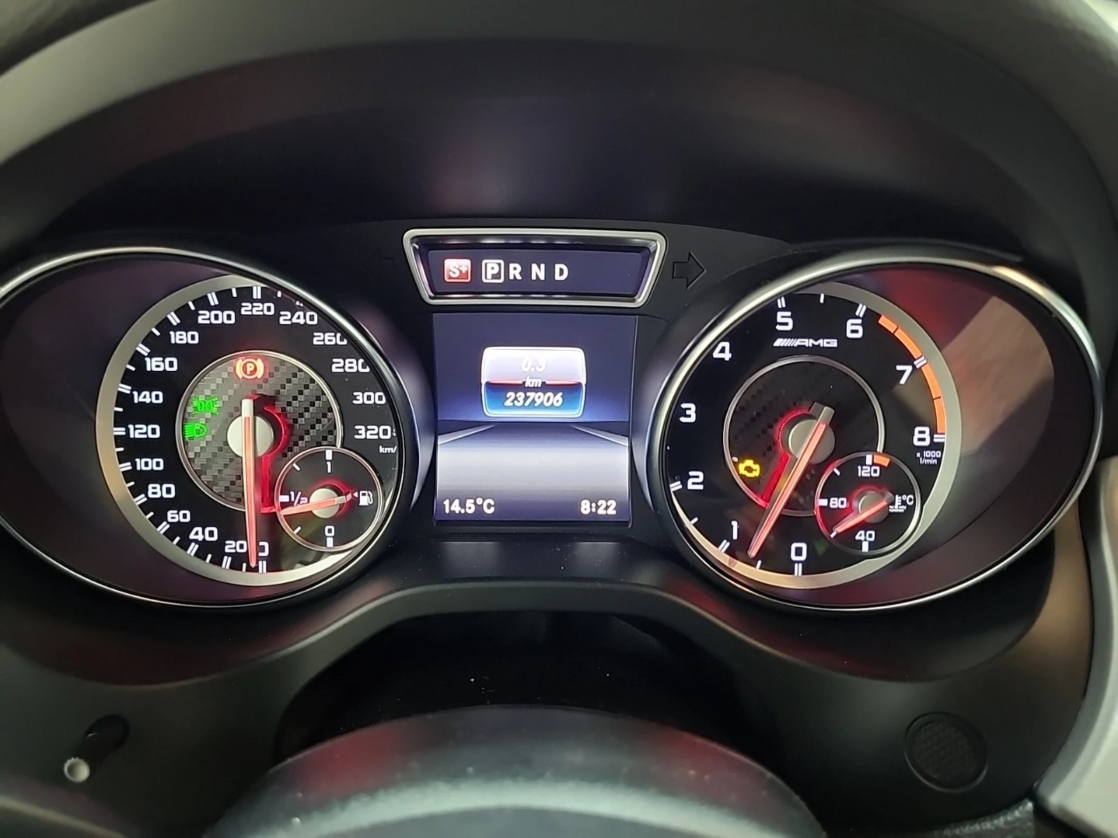Mercedes-Benz CLA 45 AMG * * CARFAX * * АВТО КРЕДИТ * *  - изображение 10