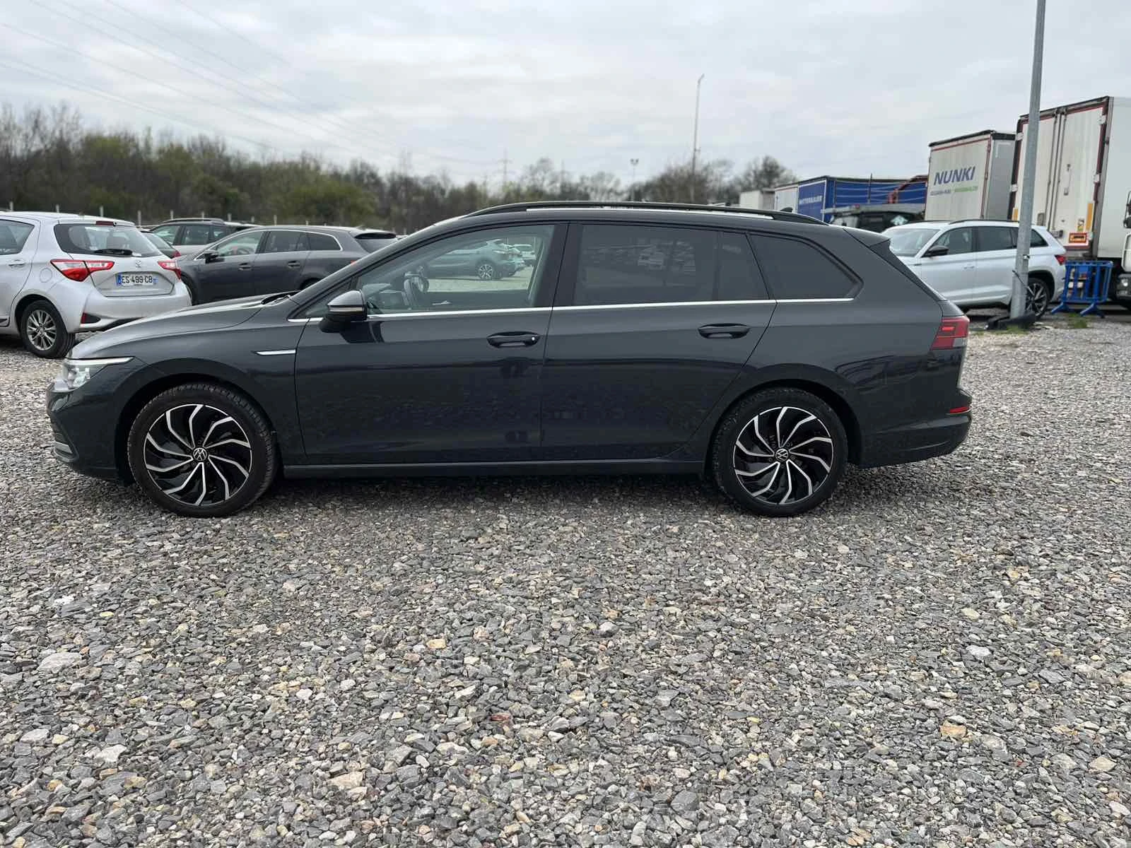 VW Golf 2.0 TDI MK8 150hp ЛИЗИНГ, снимка 3 - Автомобили и джипове - 54180497