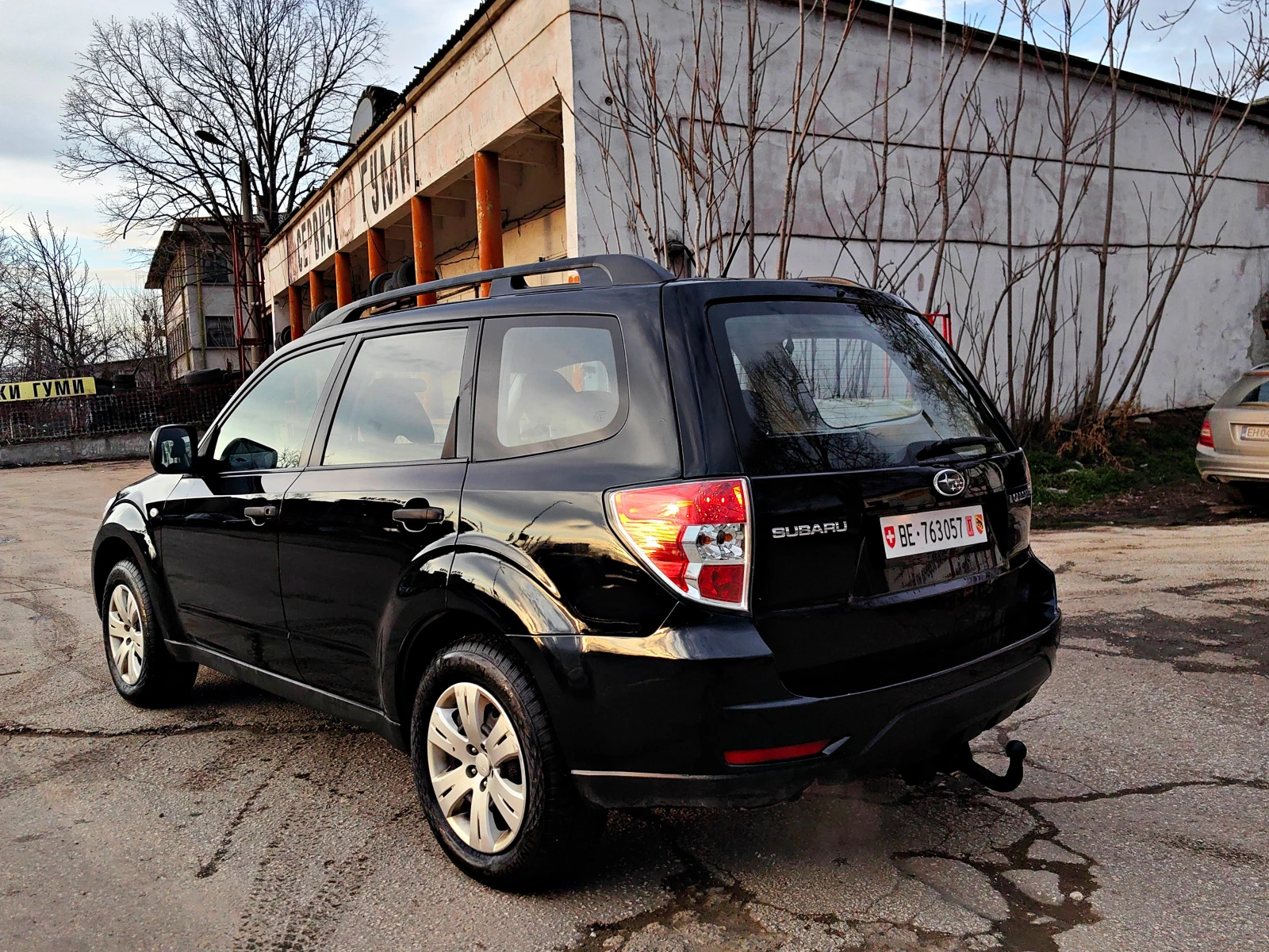 Subaru Forester 2.0!!ШВЕЙЦАРИЯ!!4Х4!ТОП СЪСТОЯНИЕ!! - изображение 3
