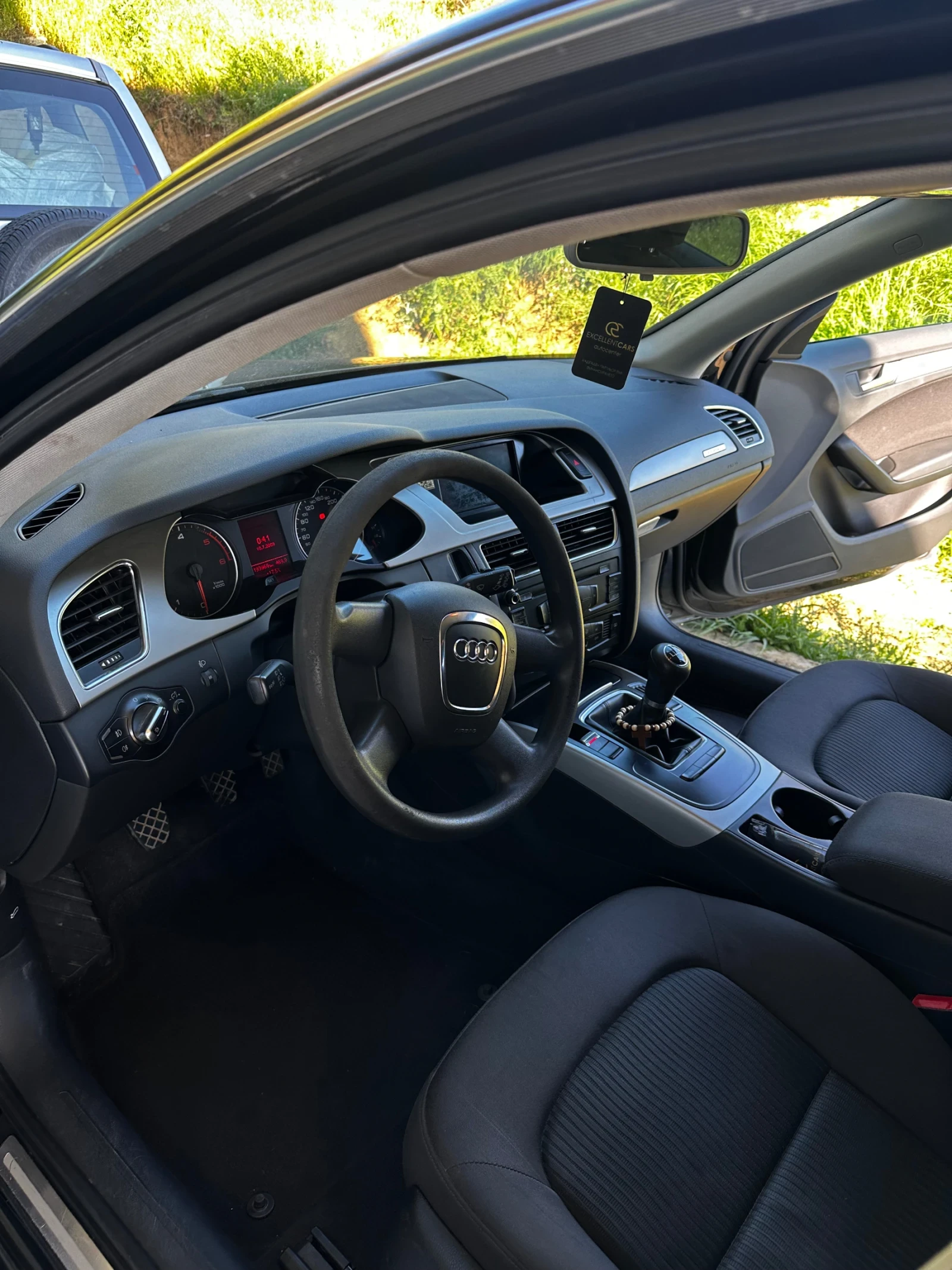 Audi A4 2.0тди CAGA 4x4, снимка 12 - Автомобили и джипове - 54346007