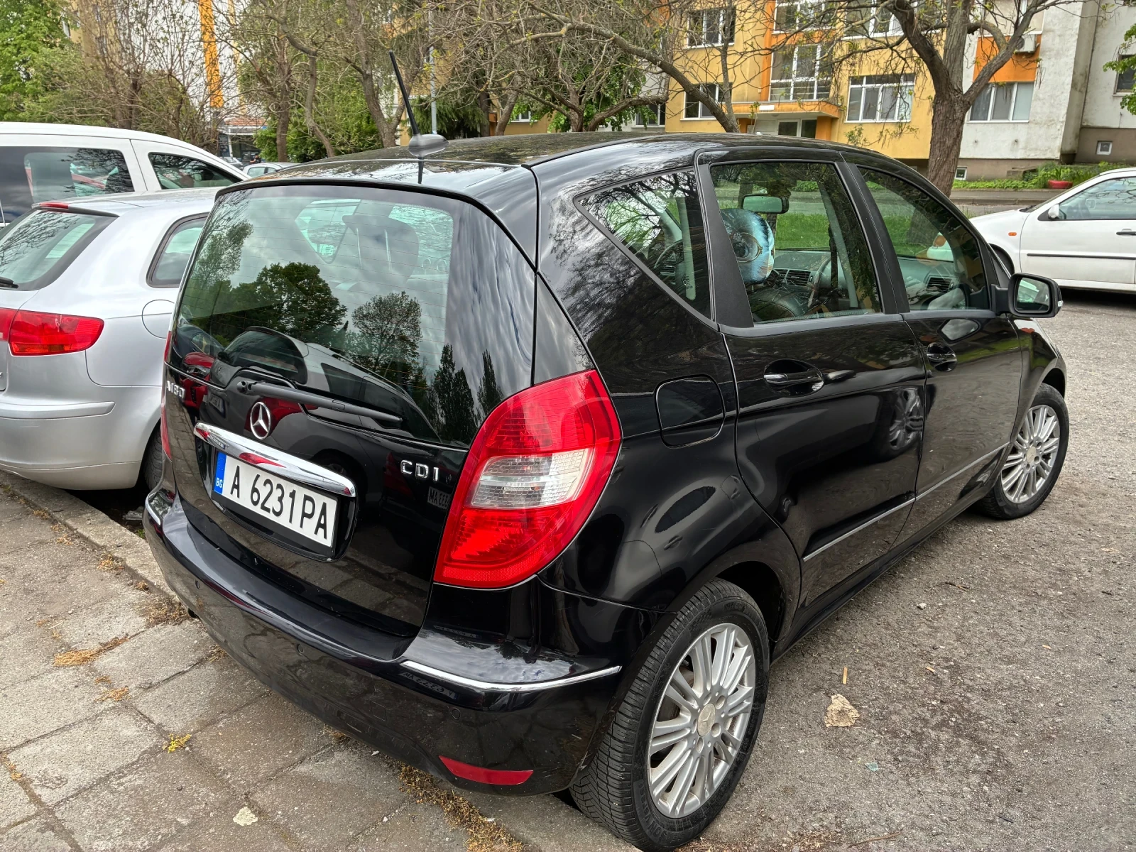 Mercedes-Benz A 180 Elegance, снимка 5 - Автомобили и джипове - 54583288