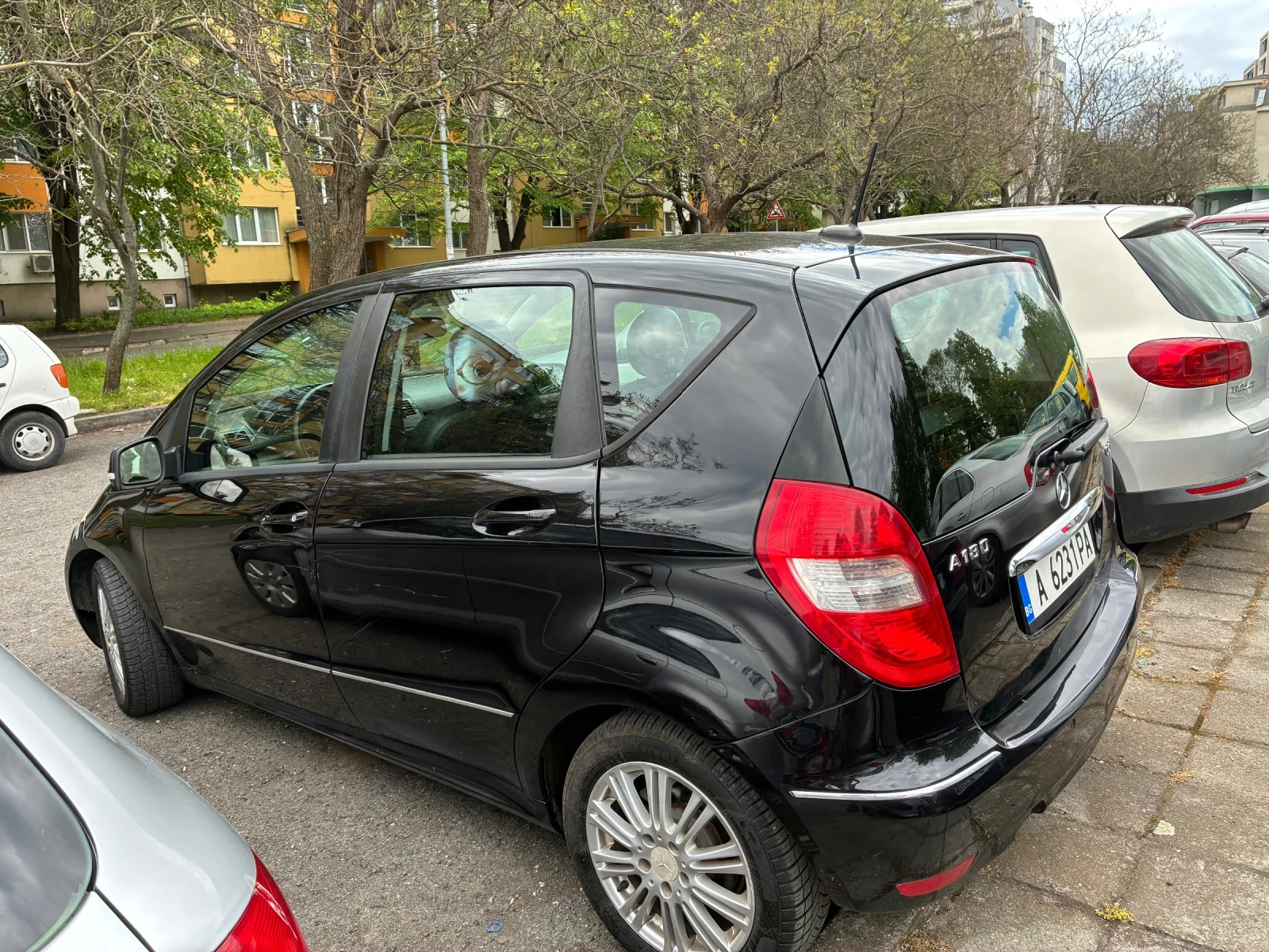 Mercedes-Benz A 180 Elegance, снимка 4 - Автомобили и джипове - 54583288