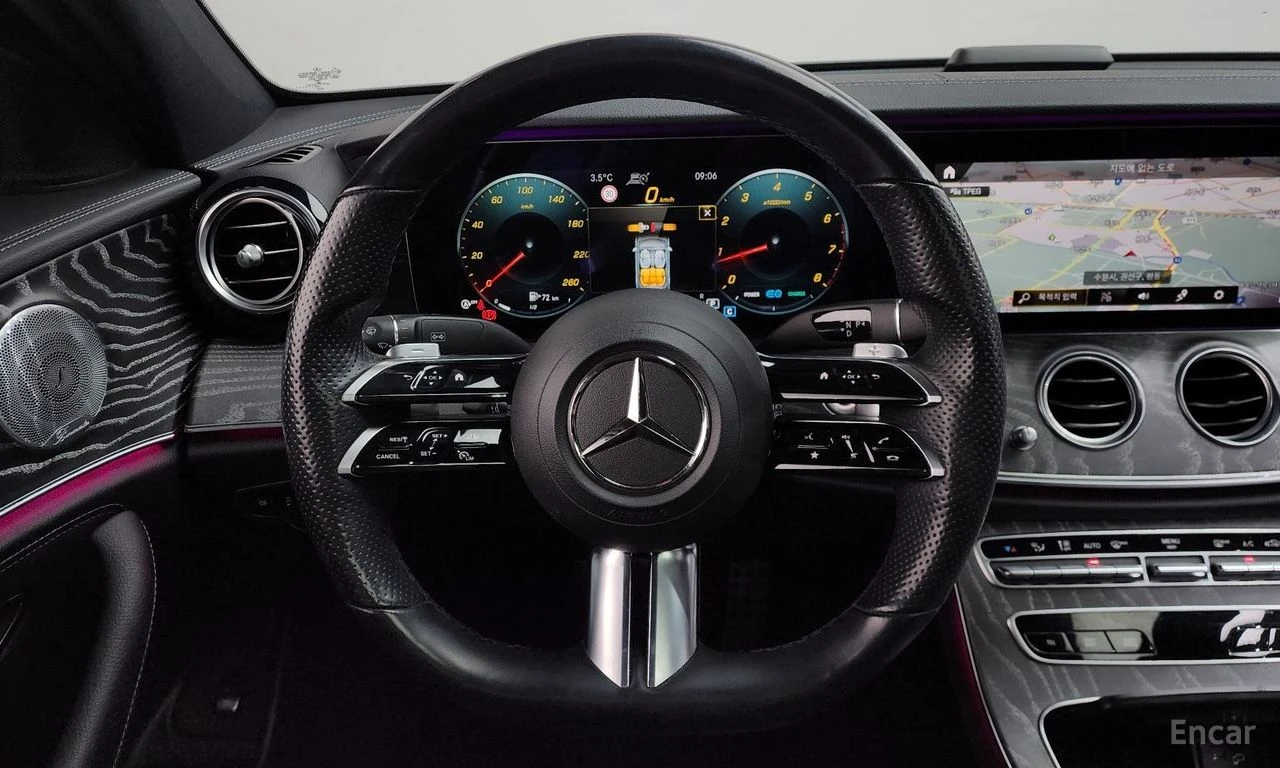 Mercedes-Benz E 350 AMG LINE* 4MATIC* ПОДГРЕВ* НАВИГАЦИЯ* 2 КЛЮЧА, снимка 4 - Автомобили и джипове - 54855567