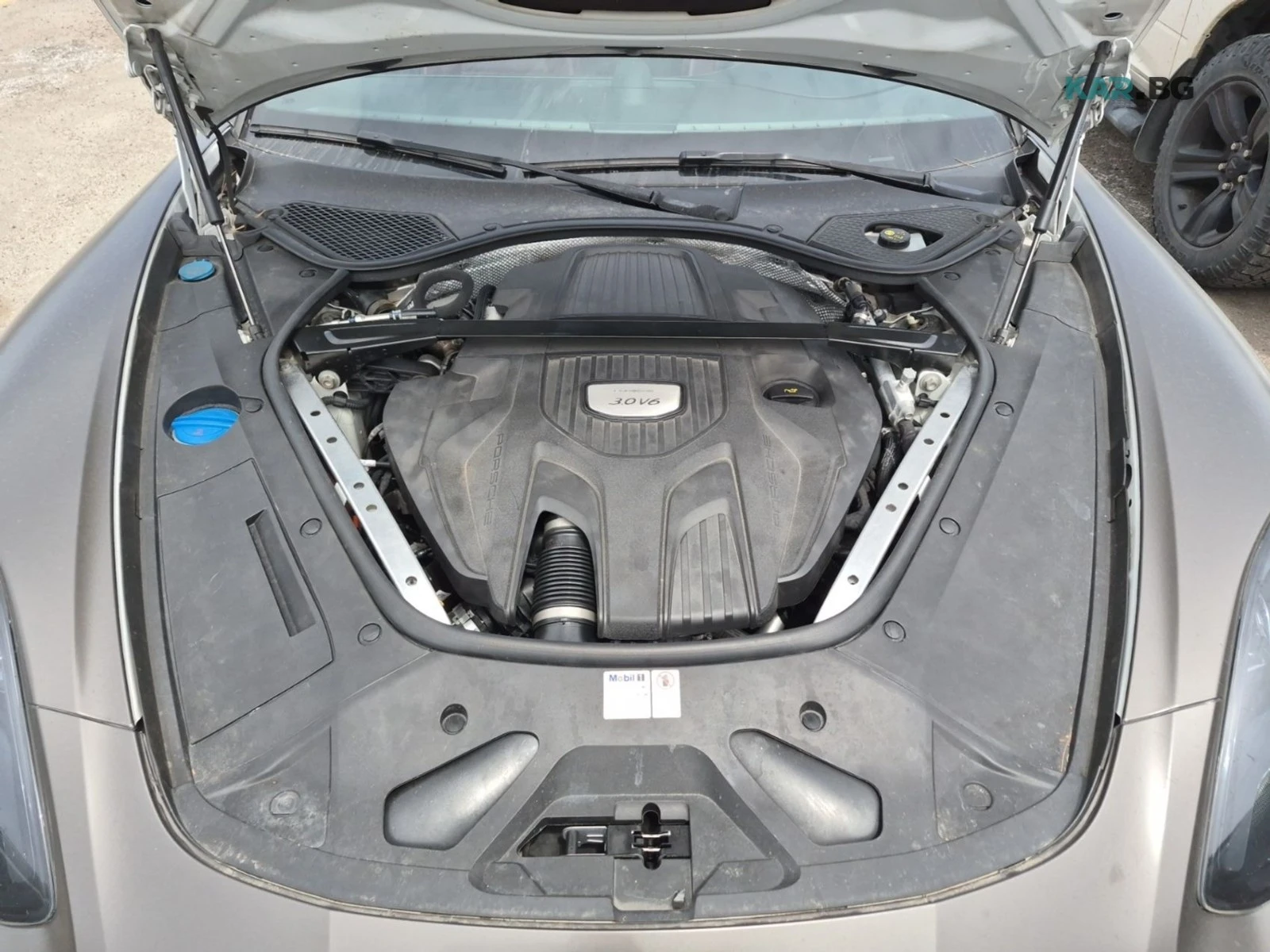 Porsche Panamera 4 Автокредит Цена до България, снимка 15 - Автомобили и джипове - 54882653
