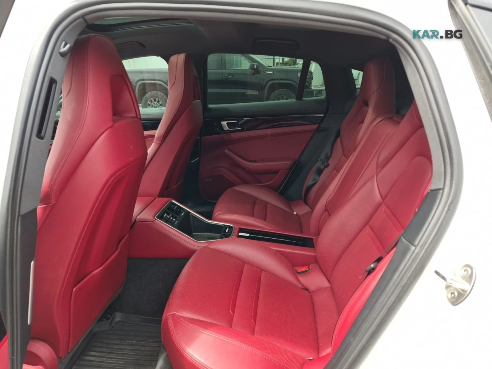Porsche Panamera 4 Автокредит Цена до България, снимка 12 - Автомобили и джипове - 54882653