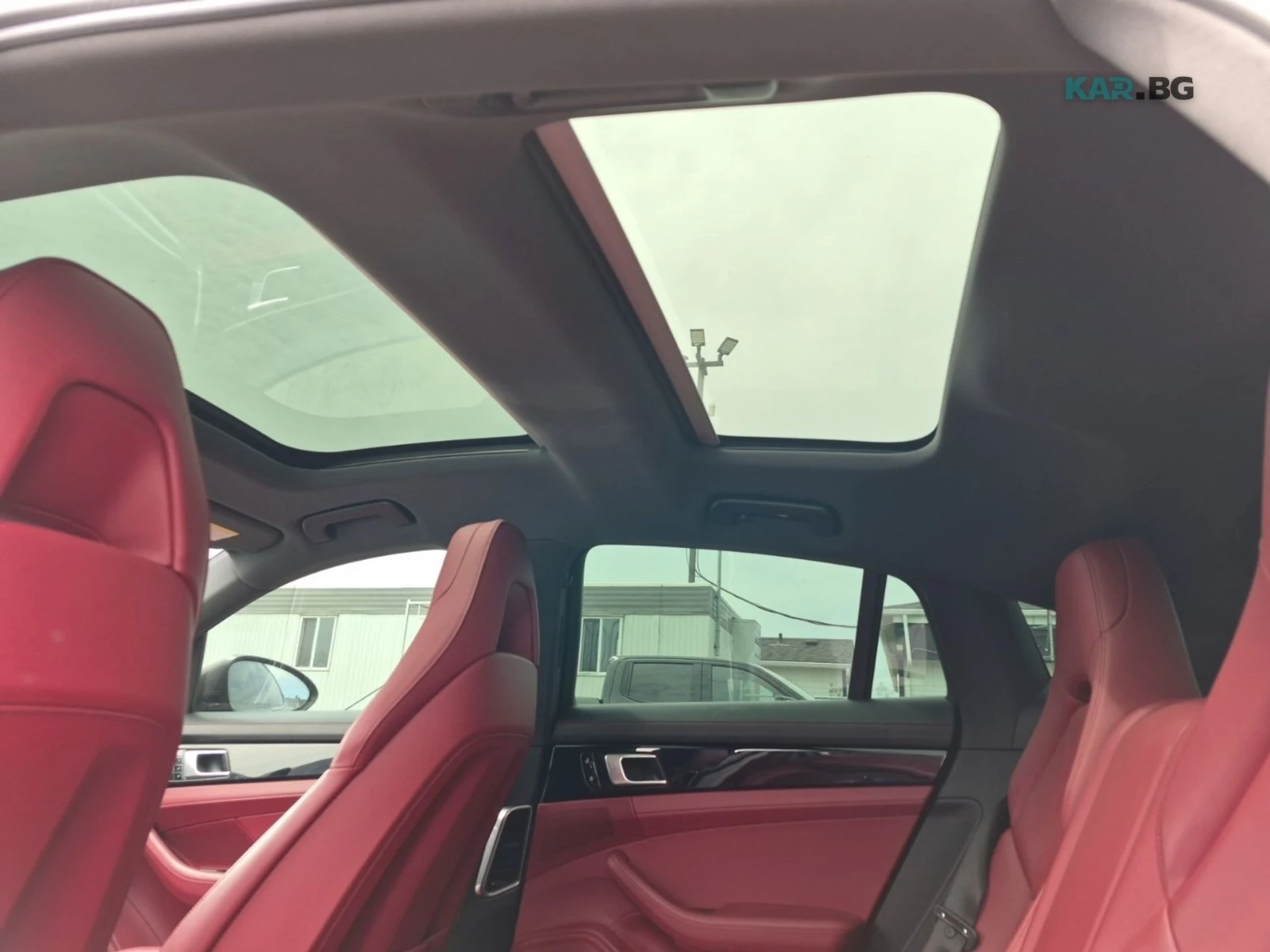 Porsche Panamera 4 Автокредит Цена до България, снимка 11 - Автомобили и джипове - 54882653