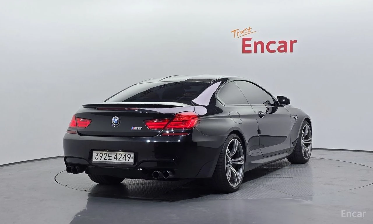 BMW M6 BANG* OLUFSEN* CARBON* ОБДУХВАНЕ* БЕЗ* УДАРИ* , снимка 2 - Автомобили и джипове - 54931448