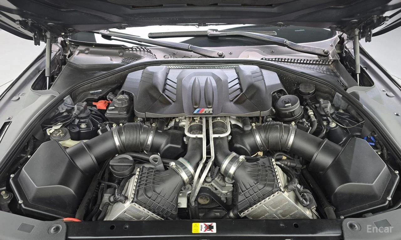 BMW M6 BANG* OLUFSEN* CARBON* ОБДУХВАНЕ* БЕЗ* УДАРИ* , снимка 17 - Автомобили и джипове - 54931448