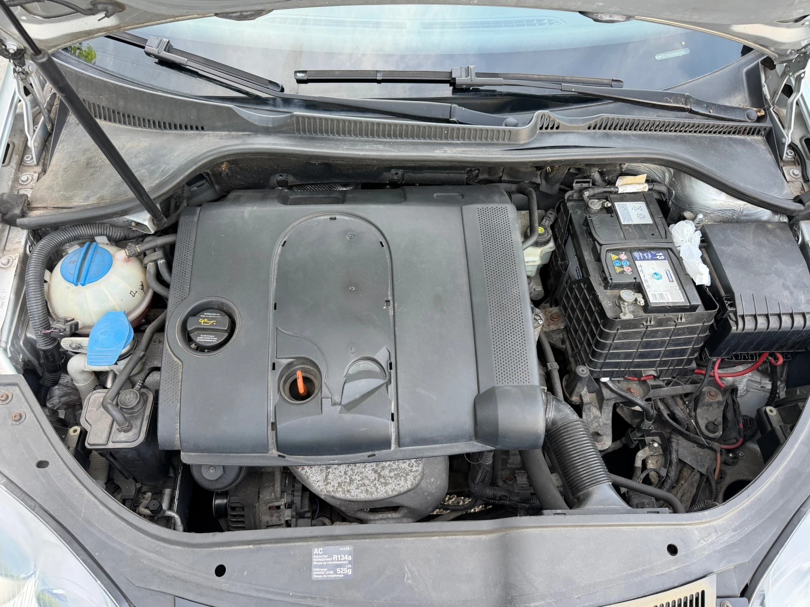 VW Golf 1.4FSI! ХОЛАНДИЯ! КЛИМАТИК! ТОП СЪСТОЯНИЕ!!!, снимка 12 - Автомобили и джипове - 54947315
