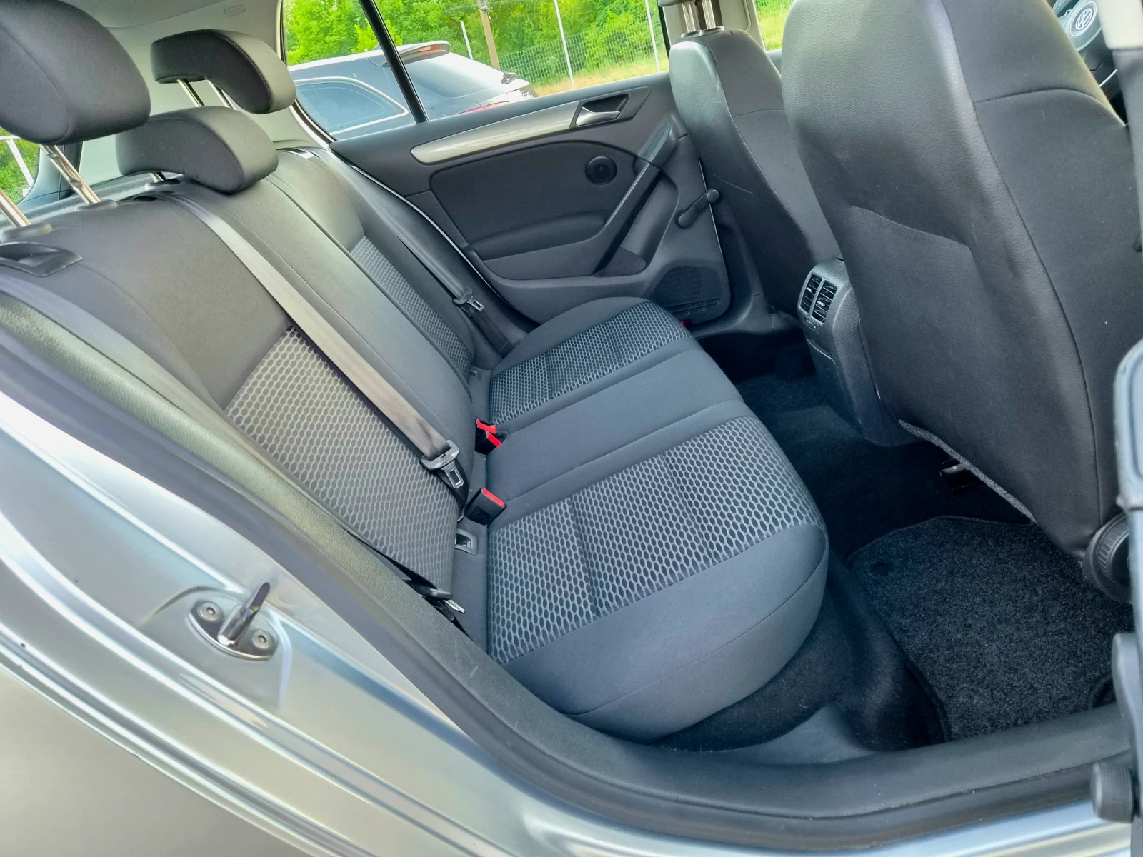 VW Golf 2.0TDI* TOP, снимка 14 - Автомобили и джипове - 55126579
