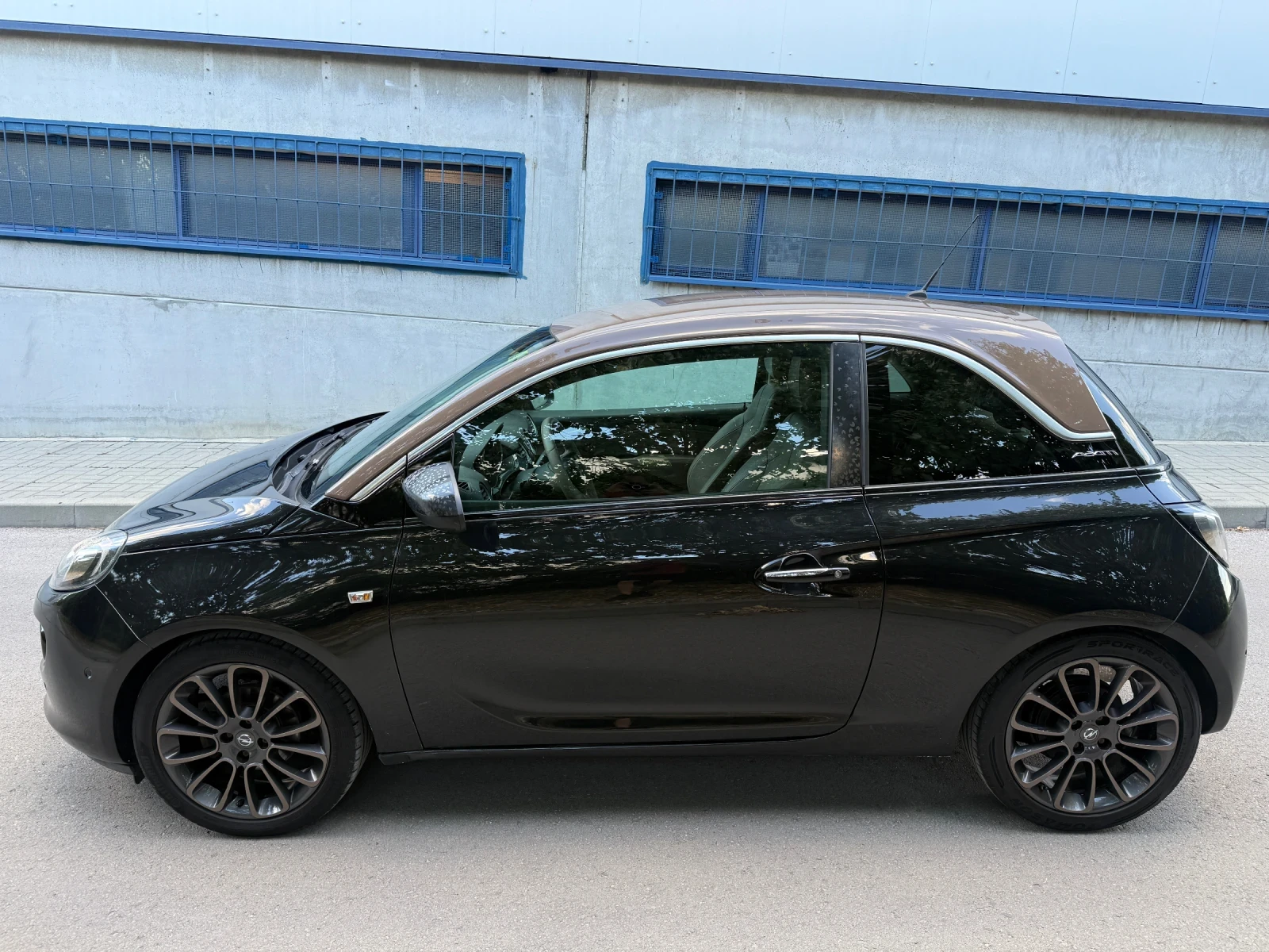 Opel Adam 1.4i, снимка 6 - Автомобили и джипове - 55667484