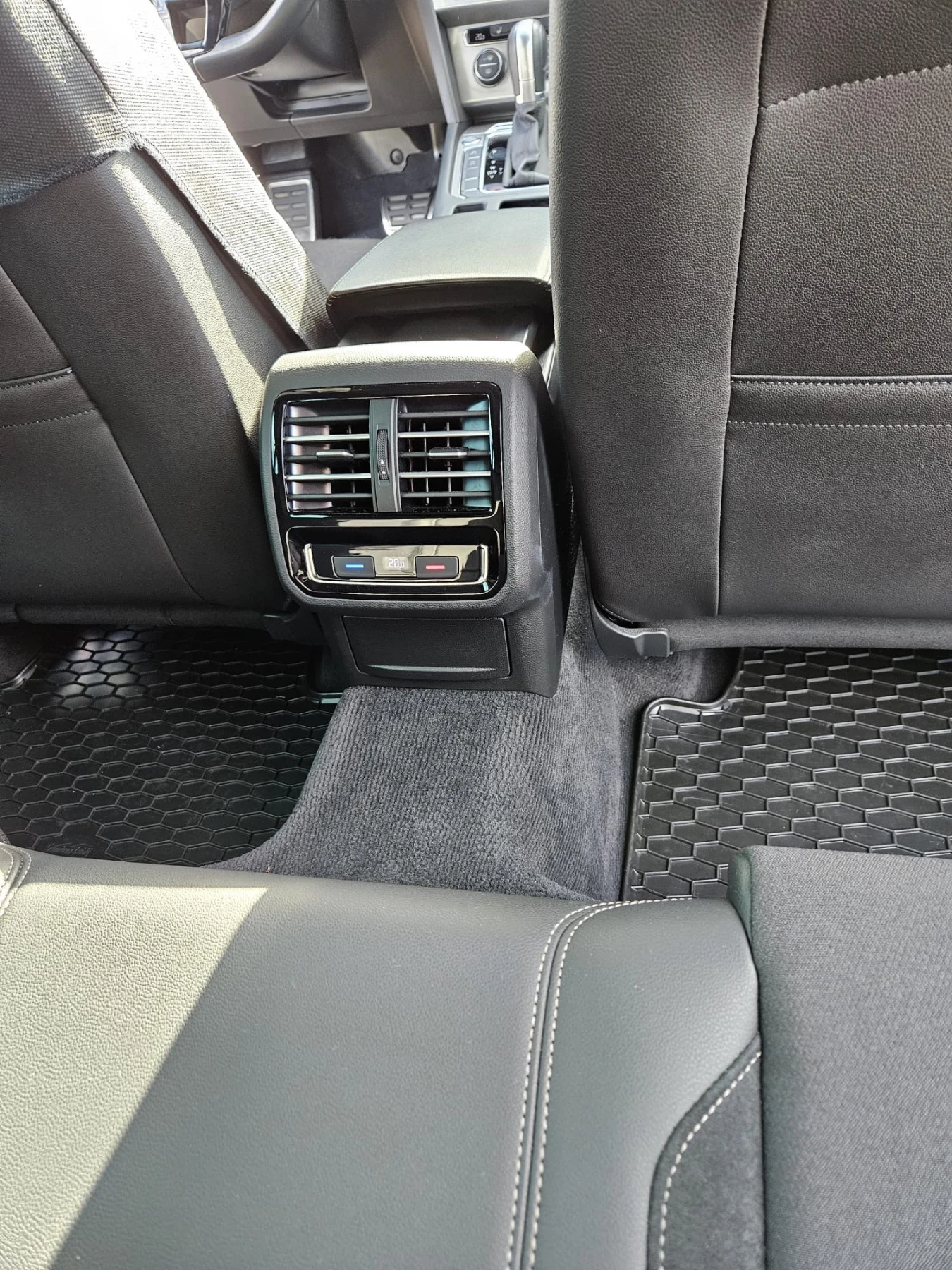 VW Passat B8 AllTrack, снимка 9 - Автомобили и джипове - 56087740