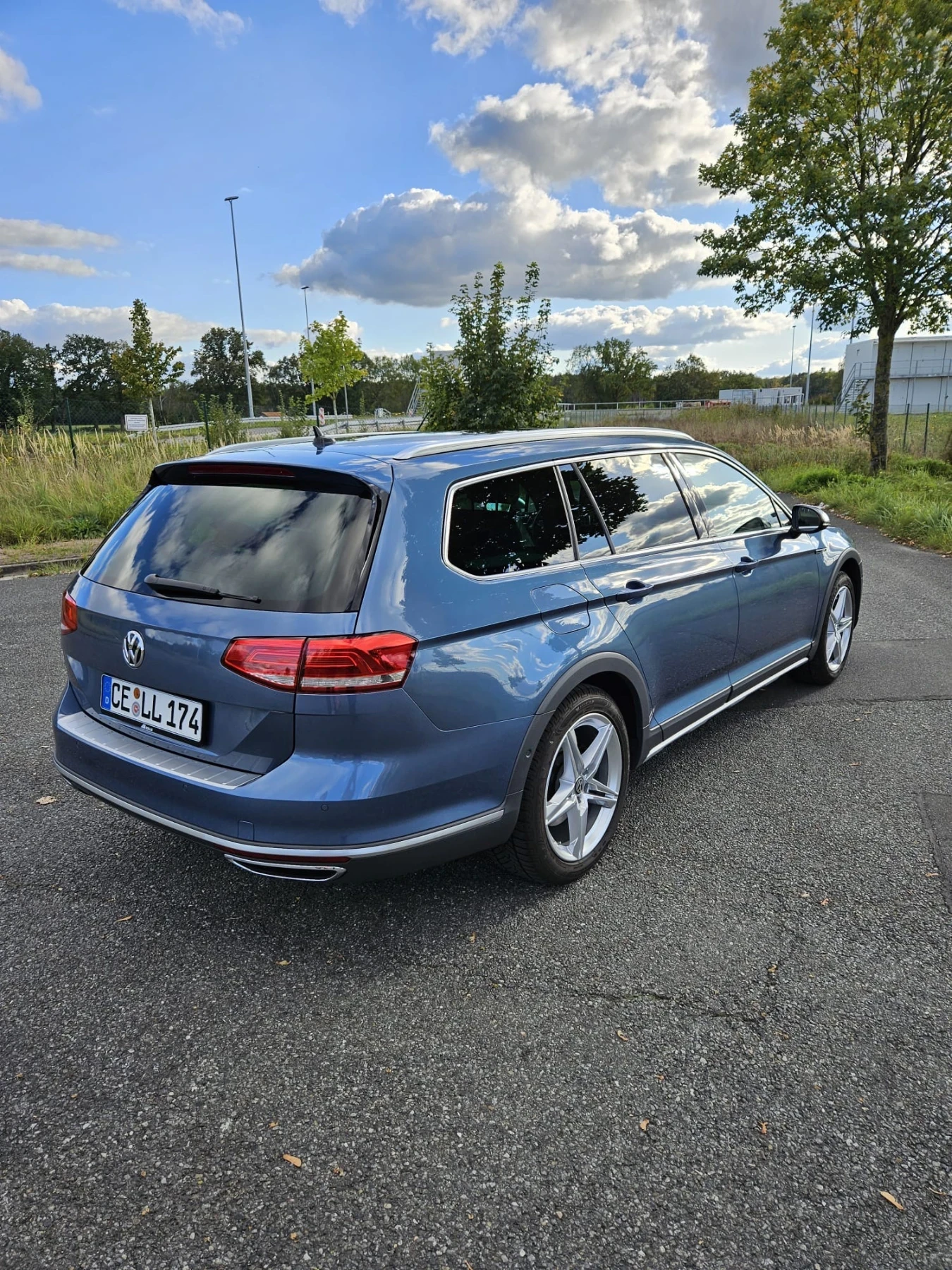 VW Passat B8 AllTrack, снимка 5 - Автомобили и джипове - 56087740