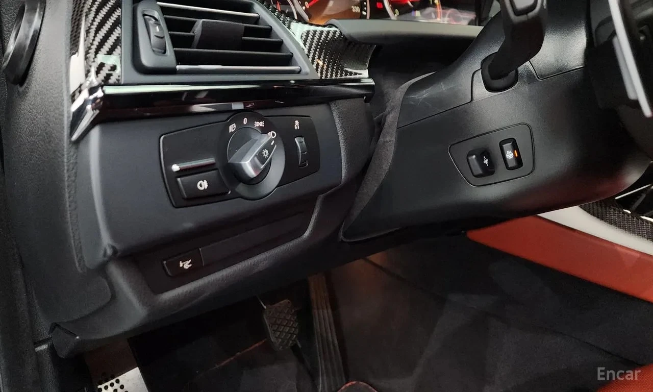 BMW M6 Gran Coupe/ПОДГРЕВ/ОБДУХВАНЕ/ХЕДЪП/, снимка 17 - Автомобили и джипове - 56134258