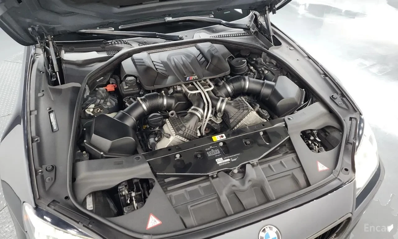 BMW M6 Gran Coupe/ПОДГРЕВ/ОБДУХВАНЕ/ХЕДЪП/, снимка 6 - Автомобили и джипове - 56134258