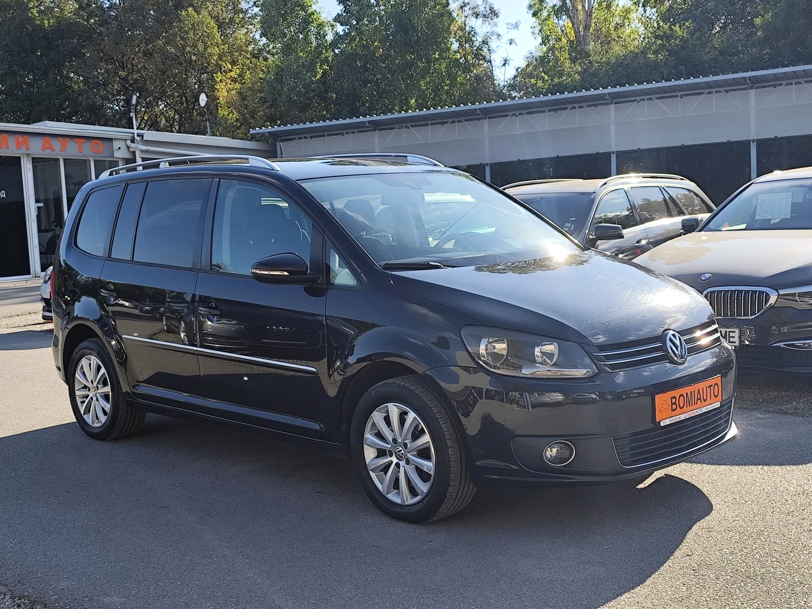 VW Touran 1.4i/МЕТАН/ECOFUEL/HIGHLINE/FACELIFT/NAVI/EURO5B, снимка 3 - Автомобили и джипове - 56206039