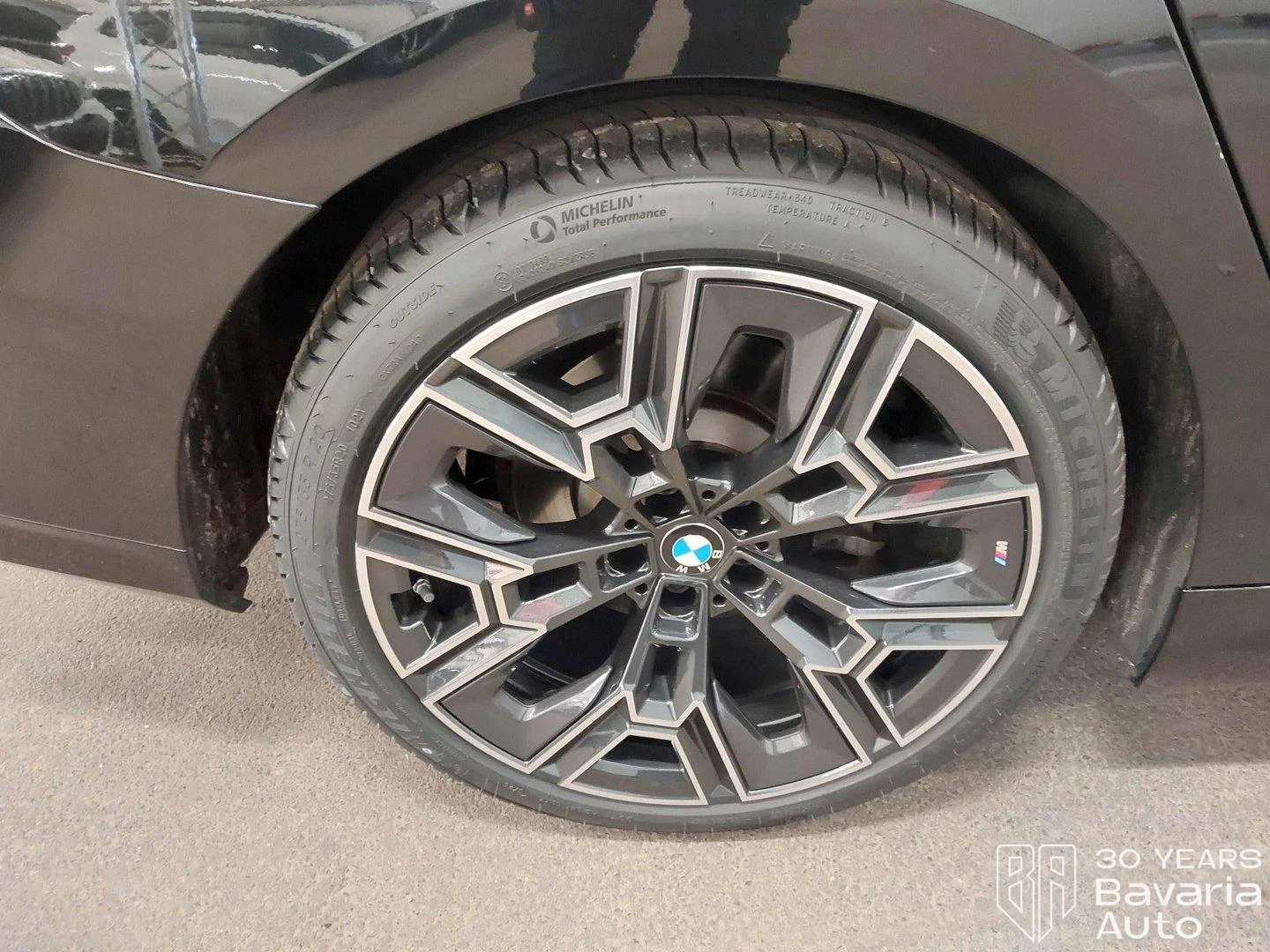 BMW 520 d Steptronic, снимка 13 - Автомобили и джипове - 56302794