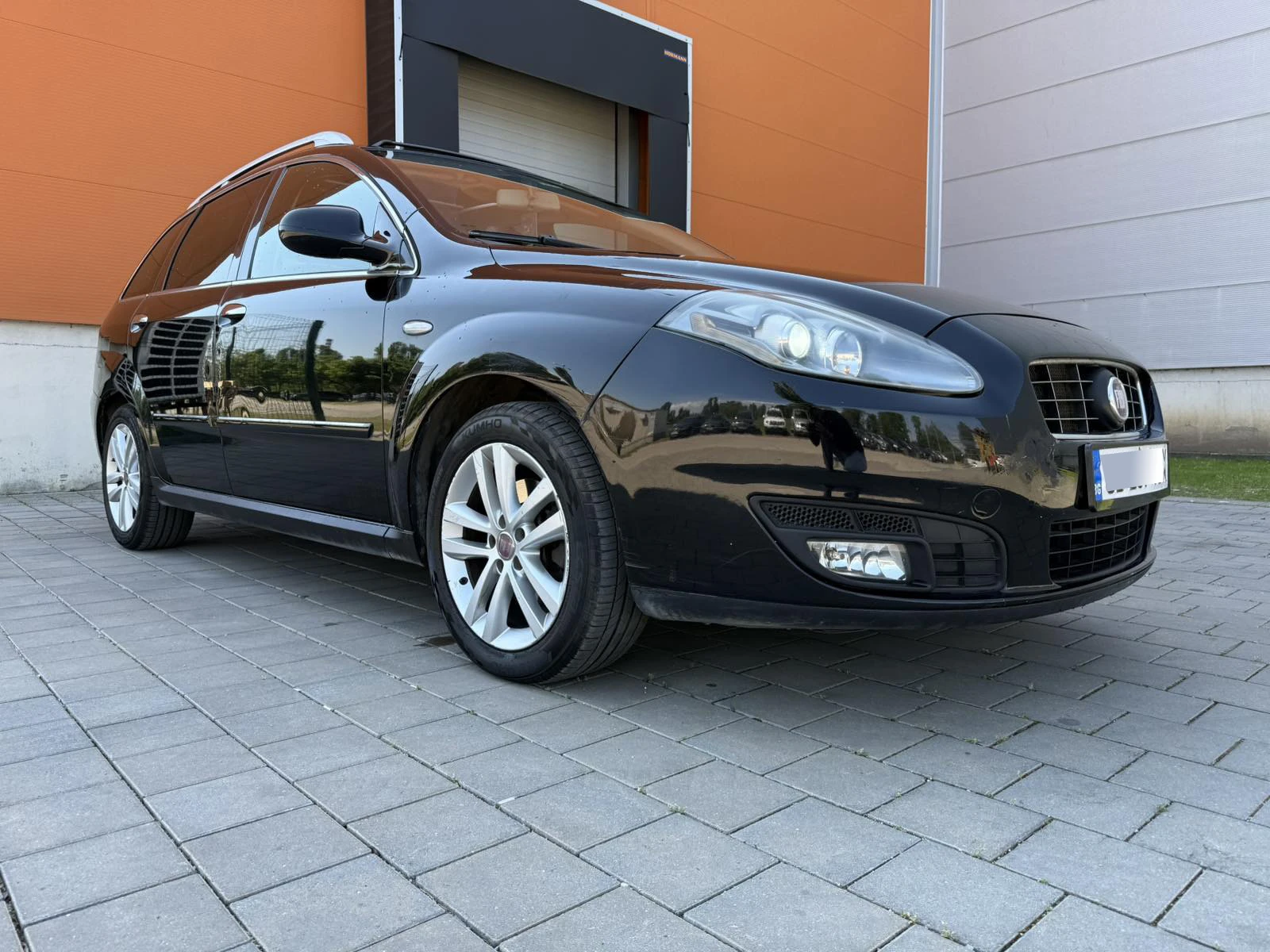 Fiat Croma 1.9 JTD, снимка 2 - Автомобили и джипове - 56464162