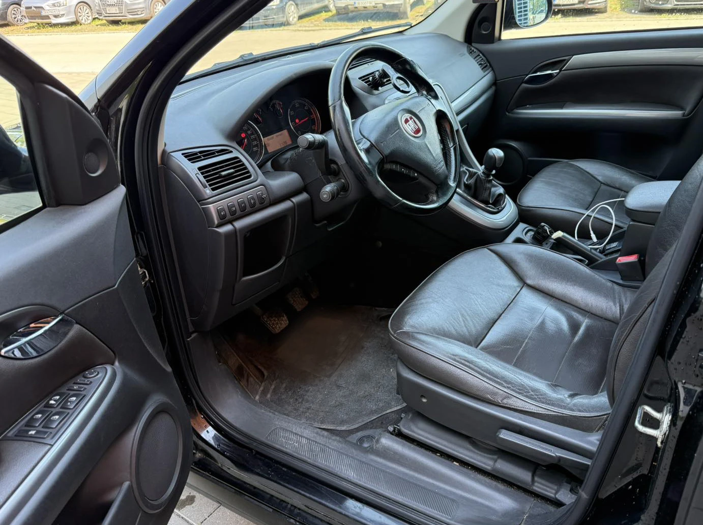 Fiat Croma 1.9 JTD, снимка 7 - Автомобили и джипове - 56464162