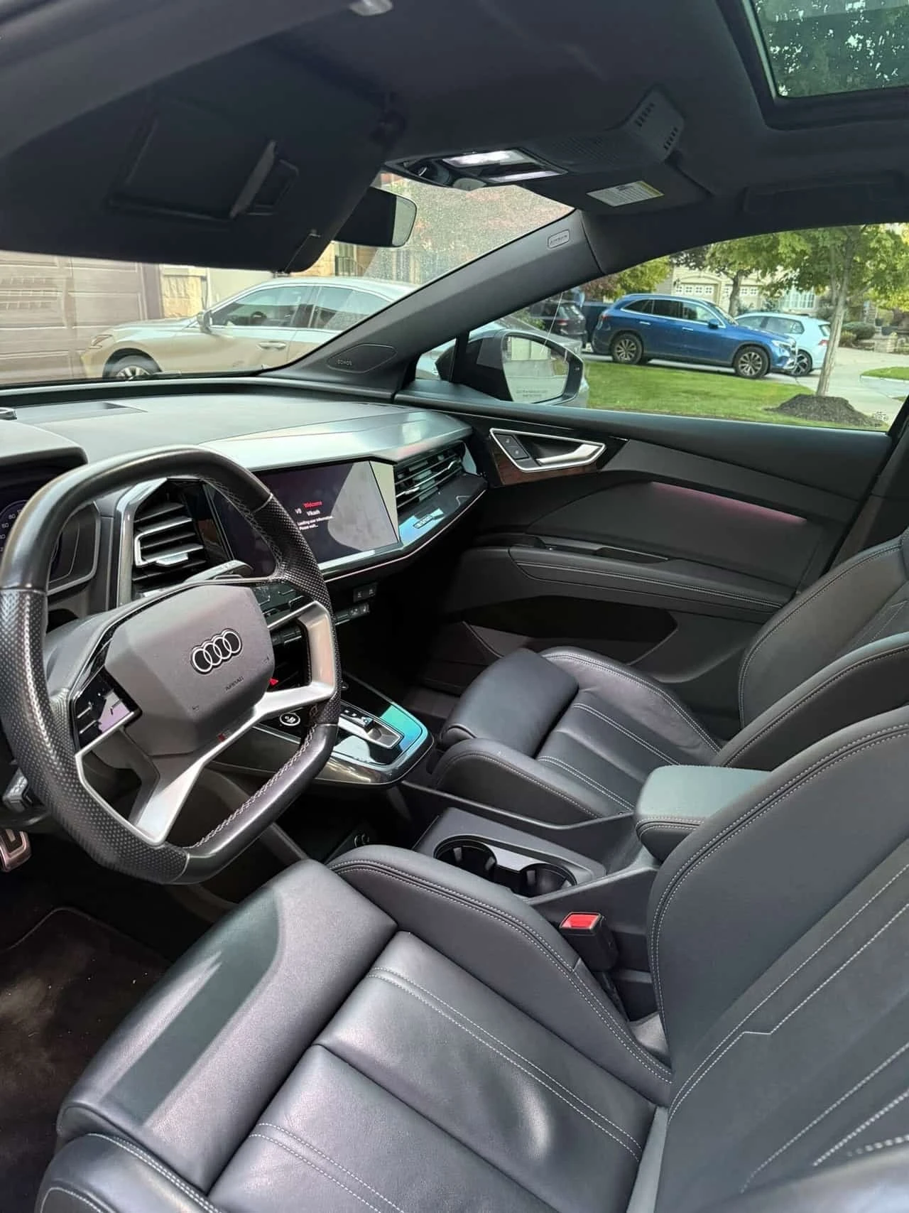 Audi E-Tron Q4 e-tron 50 quattro | CARFAX, снимка 7 - Автомобили и джипове - 56648566