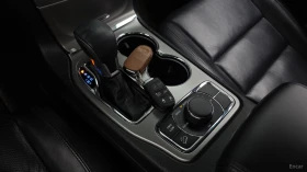 Jeep Cherokee LIMITED* 3.6* ПОДГРЕВ* ОБДУХВАНЕ* КАМЕРА* ПАНО* , снимка 12