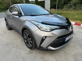 ������ Toyota C-HR