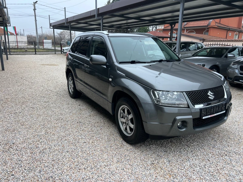 Suzuki Grand vitara Германия перфект, снимка 3 - Автомобили и джипове - 48443036