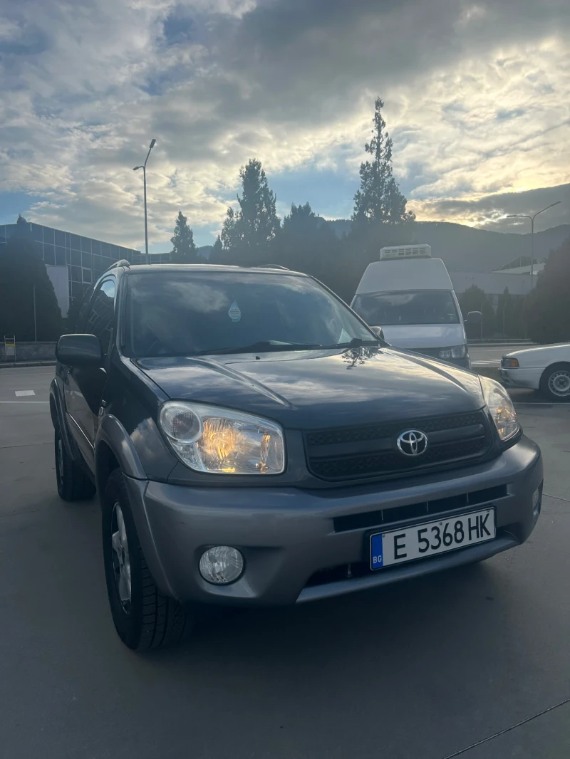 Toyota Rav4, снимка 3 - Автомобили и джипове - 48559575