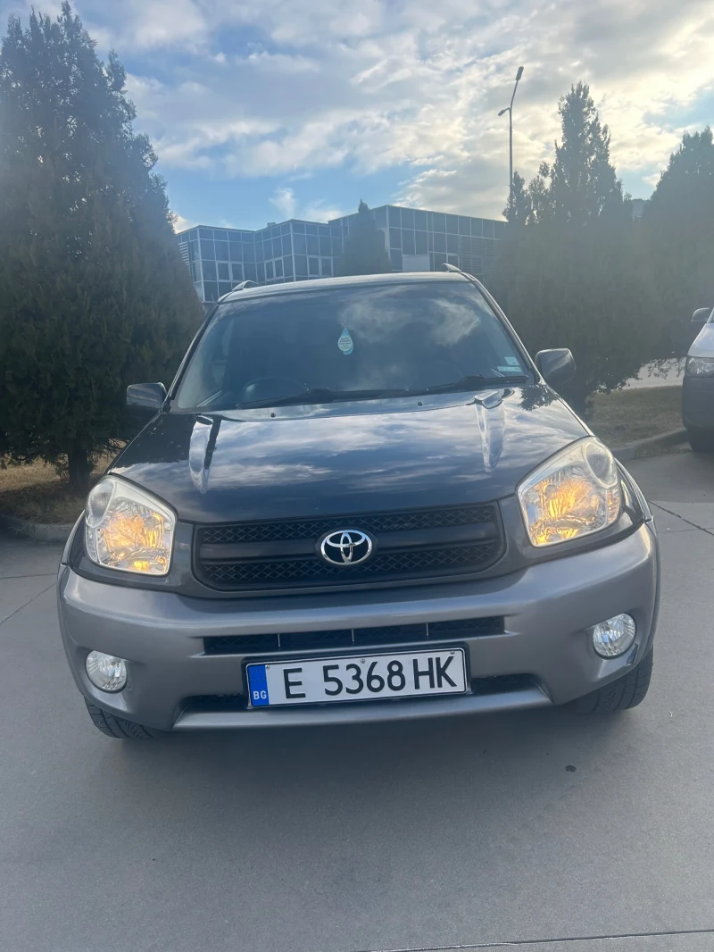 Toyota Rav4, снимка 2 - Автомобили и джипове - 48559575