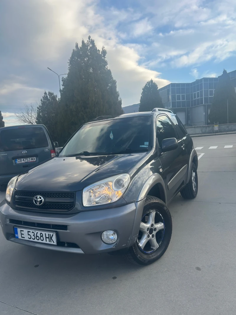 Toyota Rav4, снимка 1 - Автомобили и джипове - 48559575