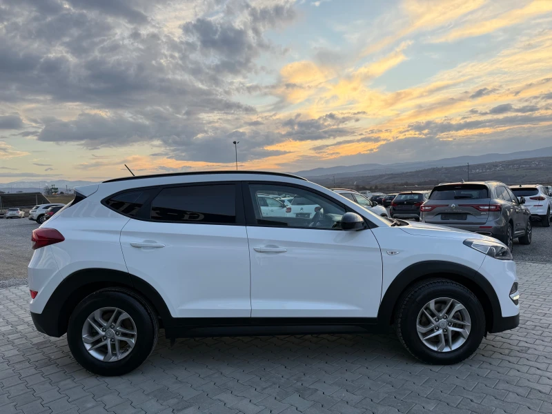 Hyundai Tucson 1.7crdi Лизинг!!!, снимка 4 - Автомобили и джипове - 48884238