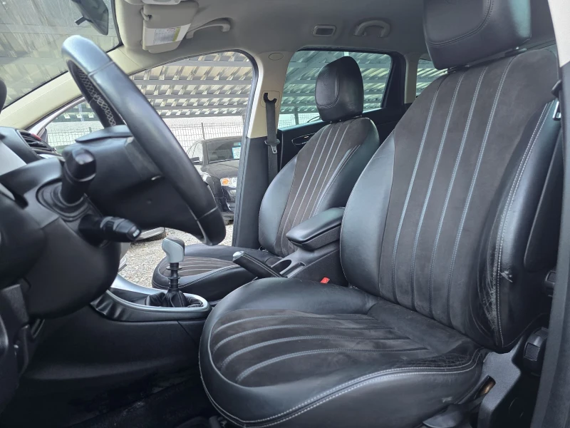 Lancia Delta 1.6 MJET ИТАЛИЯ , снимка 11 - Автомобили и джипове - 49474908