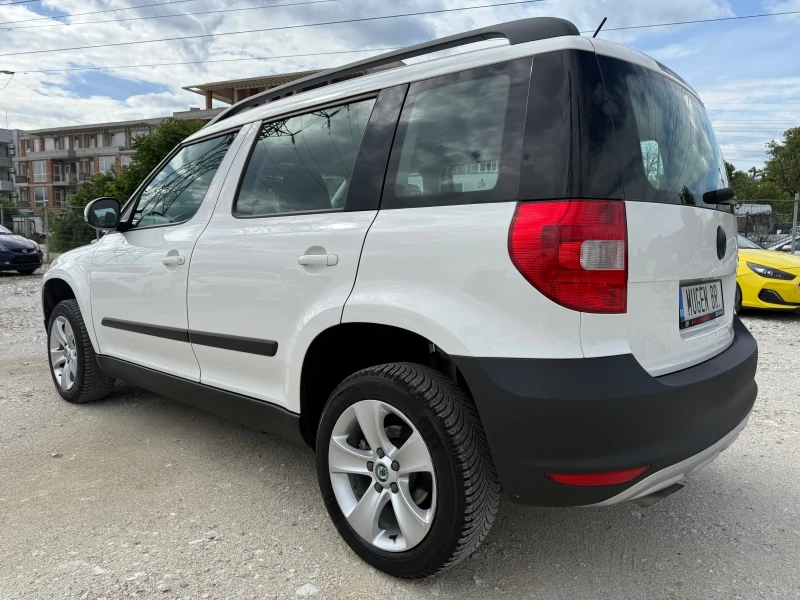 Skoda Yeti 1.6 TDI / 2011 / EURO 5A / ИТАЛИЯ, снимка 6 - Автомобили и джипове - 50474586