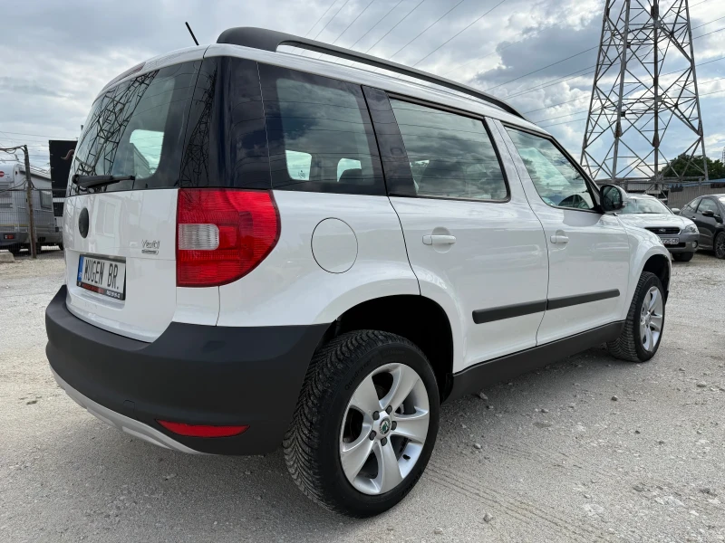 Skoda Yeti 1.6 TDI / 2011 / EURO 5A / ИТАЛИЯ, снимка 8 - Автомобили и джипове - 50474586