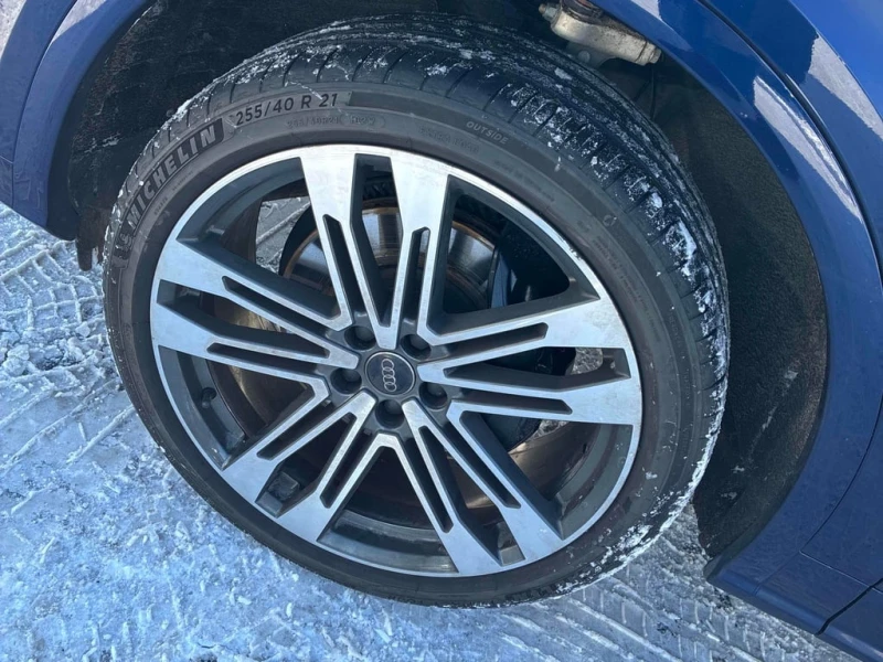 Audi SQ5 * Technik * CARFAX * БЕЗ ПЪРВОНАЧАЛНА ВНОСКА, снимка 7 - Автомобили и джипове - 53220547