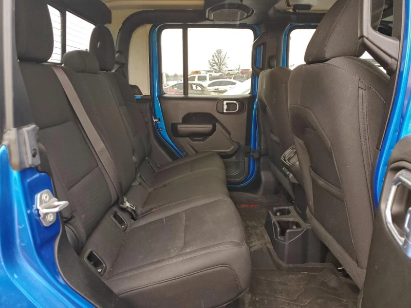 Jeep Gladiator 3.6l Sport, снимка 10 - Автомобили и джипове - 53302644