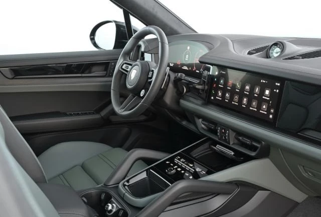 Porsche Cayenne GTS SPORT DESIGN PANO BOSE 360 , снимка 11 - Автомобили и джипове - 51508757