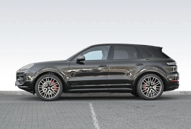 Porsche Cayenne GTS SPORT DESIGN PANO BOSE 360  - изображение 2